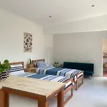 Wildlife & Ocean Retreat