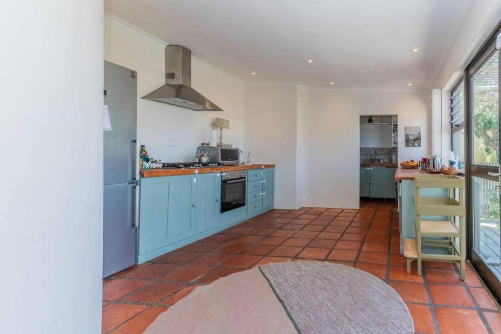 Wildlife & Ocean Retreat Holiday home Cape Town